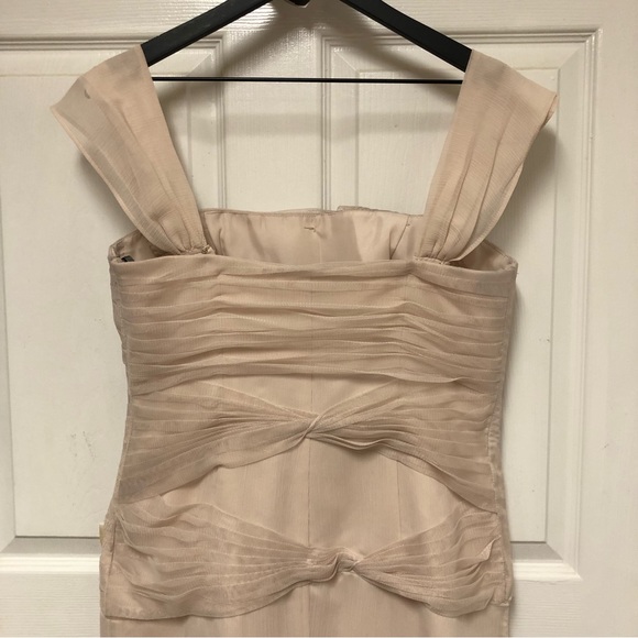 White by Vera Wang Sleeveless Tulle Formal Dress - Picture 6 of 15